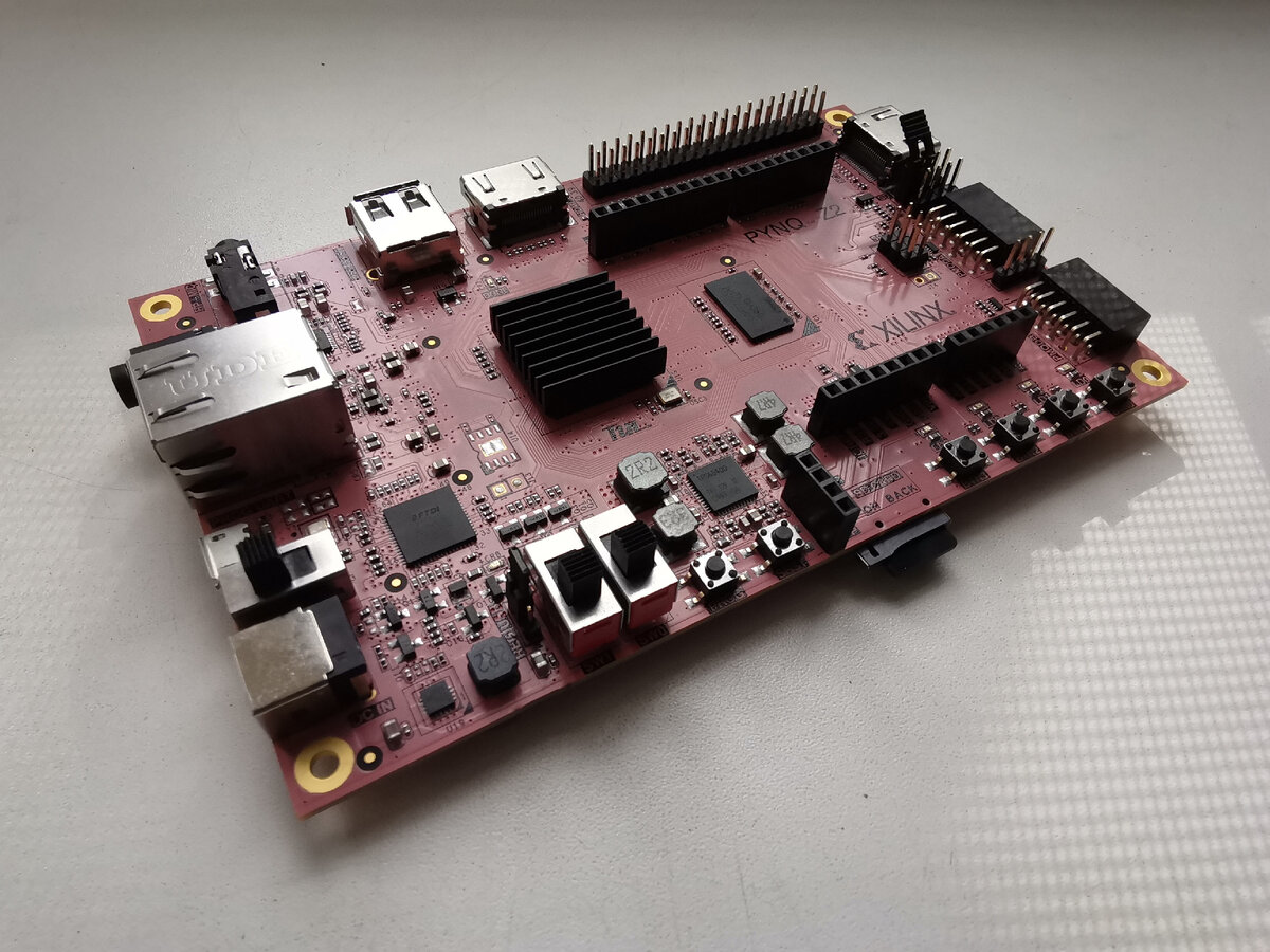 Плата PYNQ-Z2 с разъёмами Pmod и Arduino