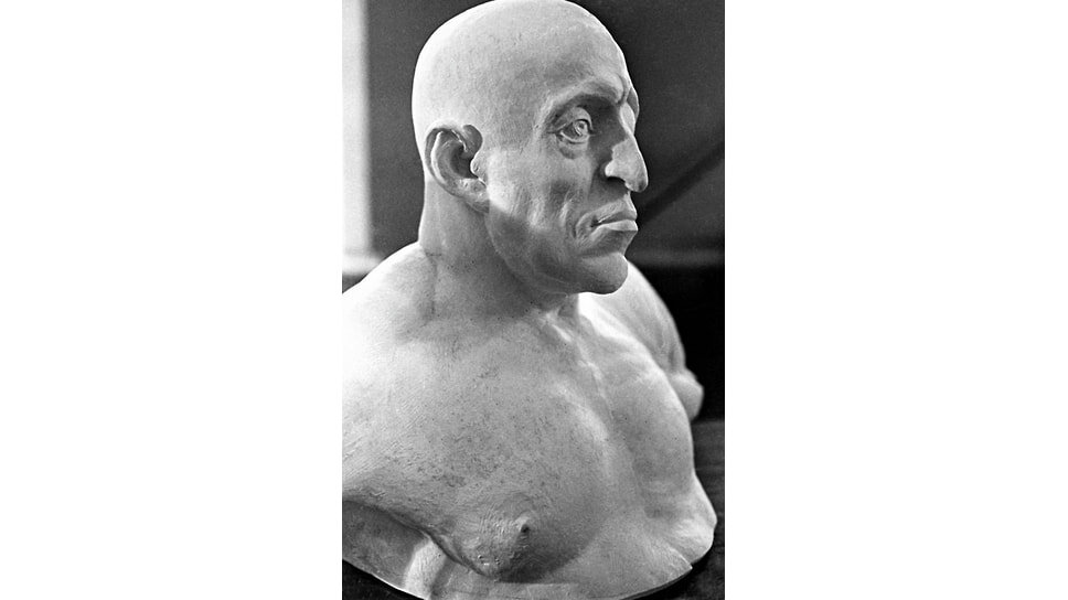 Фото: РИА Новости📷«Я обещаюсь перед Богом,— говорил Иван Грозный,— прежде всего, и им также обещаю сохранить их права и свободы» (на фото - скульптурный портрет царя Ивана Грозного, воссозданный антропологом и скульптором М. М. Герасимовым)