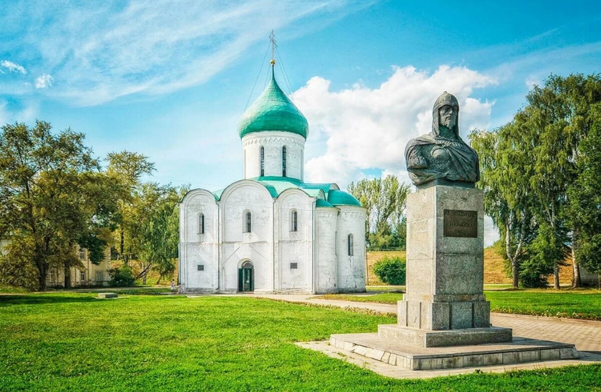 Спасо Преображенский собор Переславль Залесский зимой