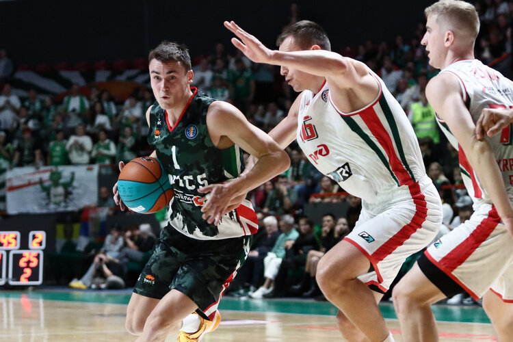    УНИКС обыграл «Локомотив-Кубань» (91:71) в первом матче сезона