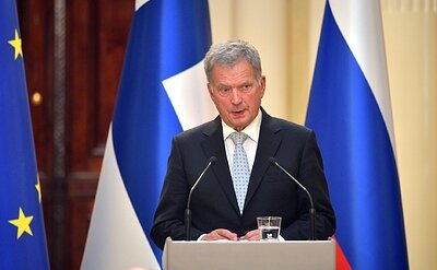 ПОНИМАЛ ЛИ ПРЕЗИДЕНТ ФИНЛЯНДИИ, ЧЕМ ОБЕРНЁТСЯ ПРОТИВОСТОЯНИЕ С РОССИЕЙ? ФОТО: © KREMLIN POOL/GLOBALLOOKPRESS