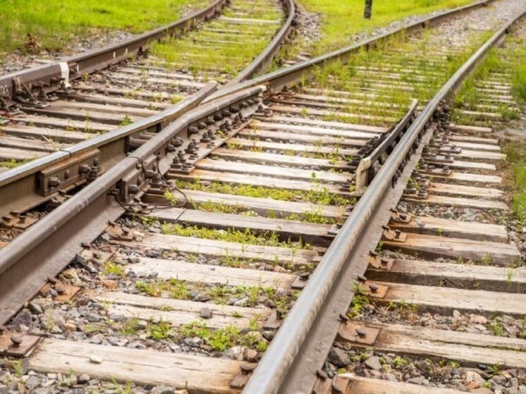     На улице Бородинской во Владивостоке временно ограничено движение на железнодорожном переезде / Ольга Григорьева