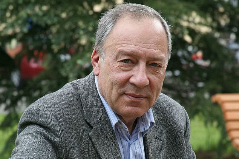 Александр Прошкин