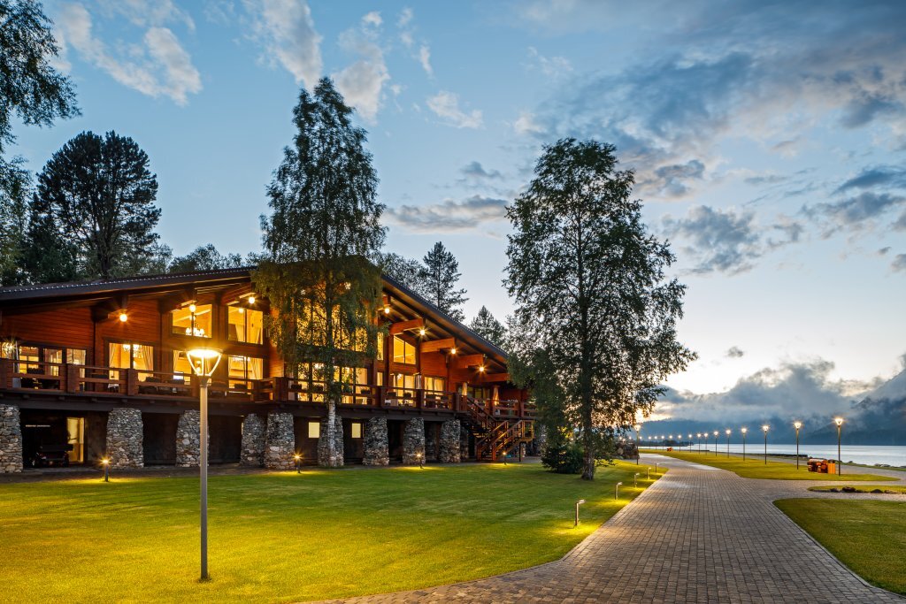 Altay Village Teletskoe 5*