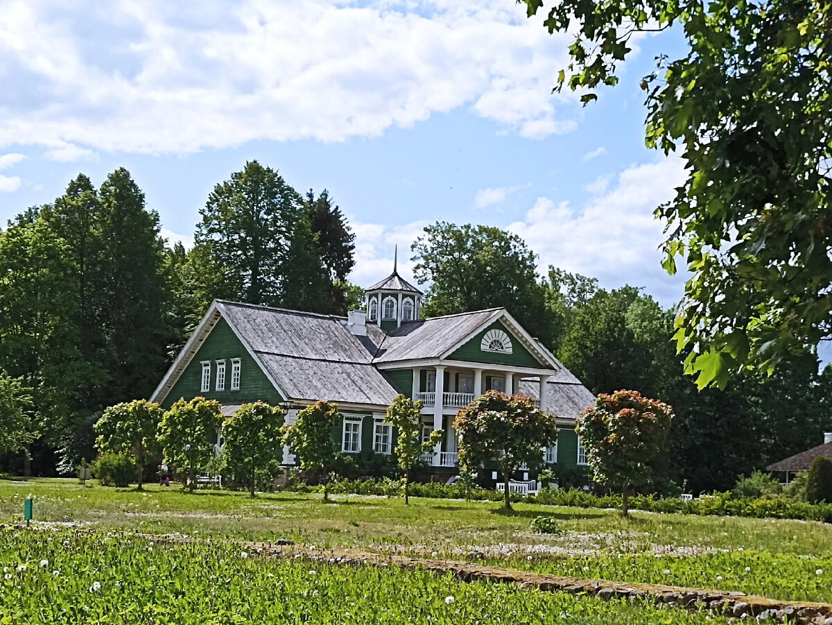 Имение Петровское, родовое гнездо Ганнибалов.