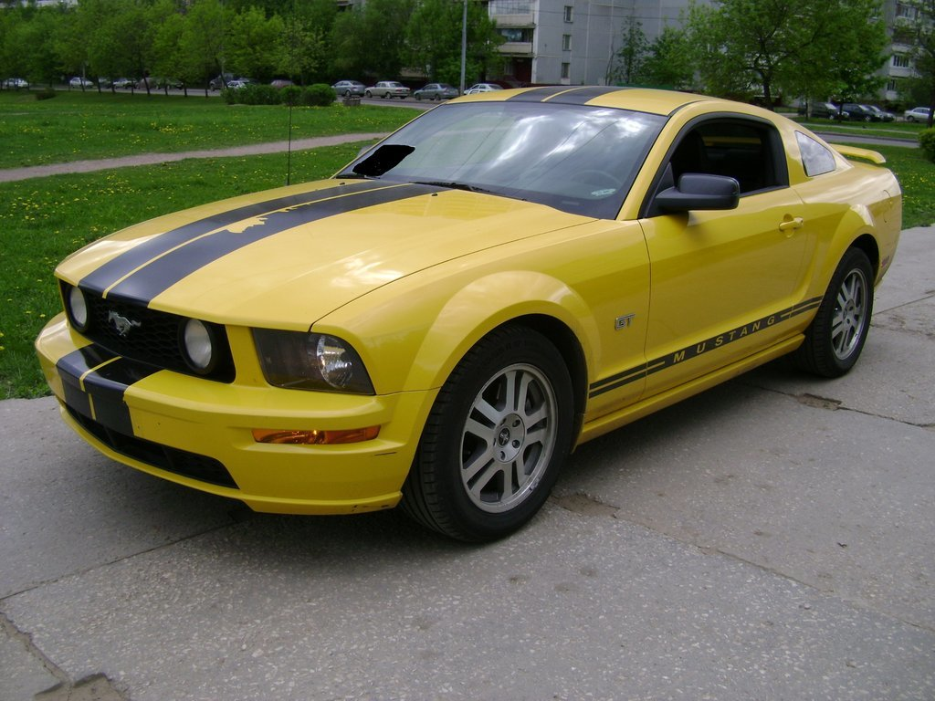 Ford Mustang 2005 года: Возвращение к Легенде | CarZone | Дзен