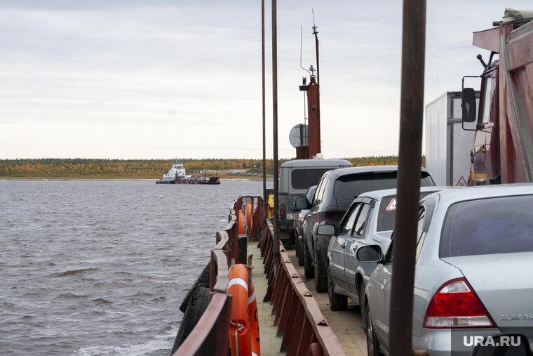    Движение паромов приостановлено из-за тумана