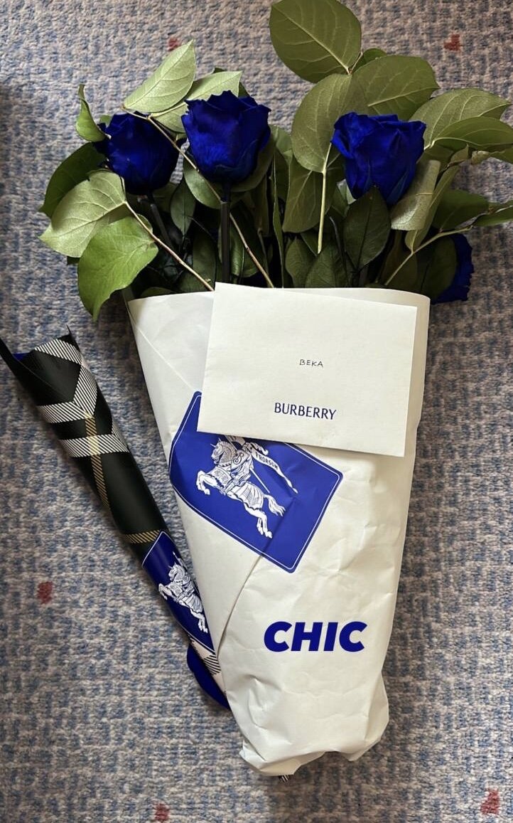 Приглашение на показ Burberry SS 2024