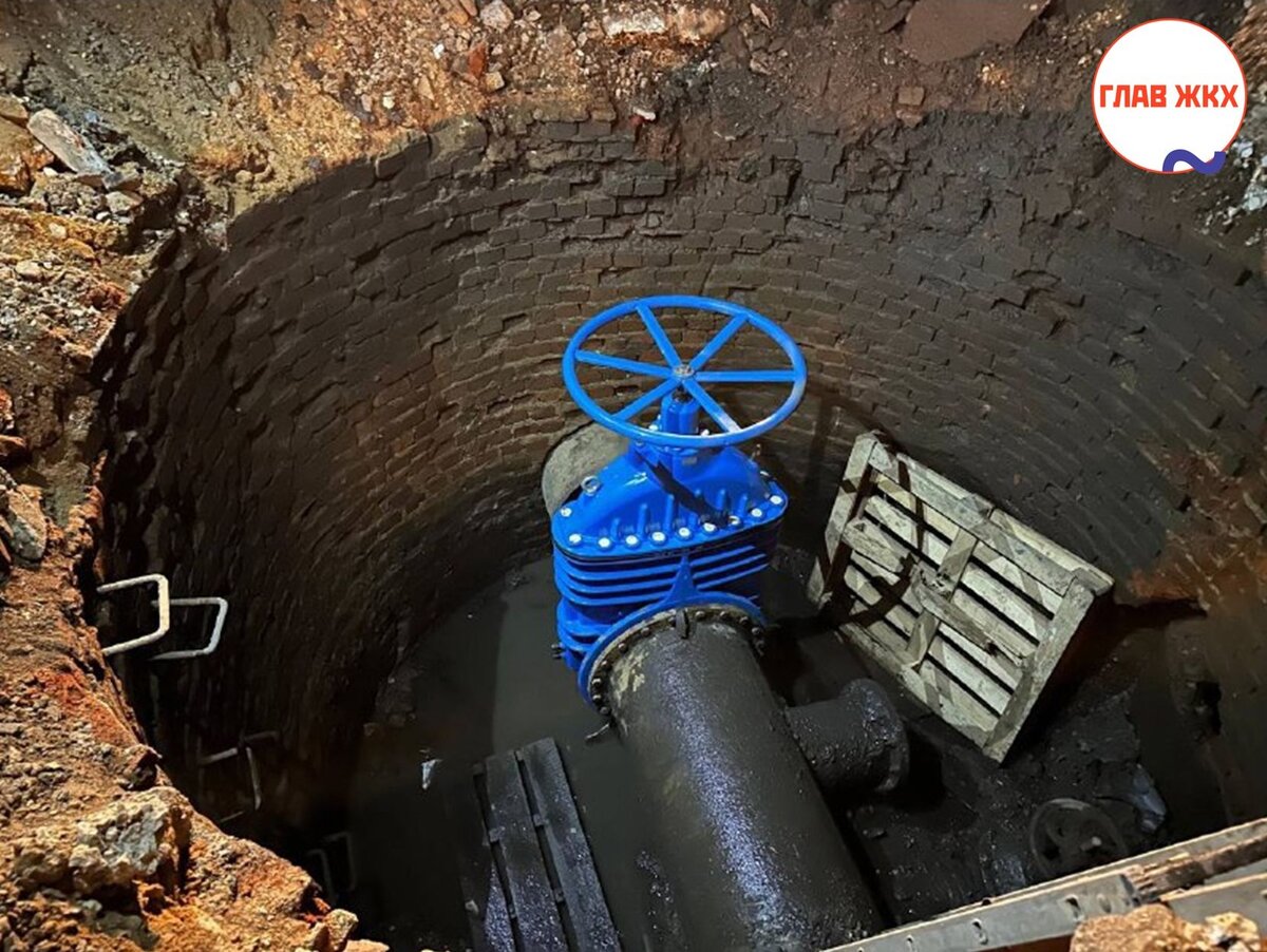 Повреждение водопровода в Липецке 