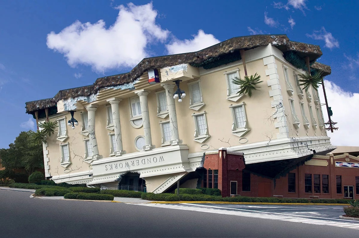 Dom works. Dom works. Красивые загородные дома. Фахверк стиль вилла экстерьер. Стройка коттеджа.