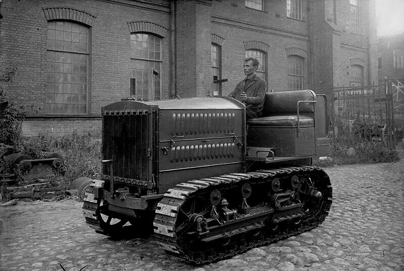 Мини гусеничный трактор 1935г