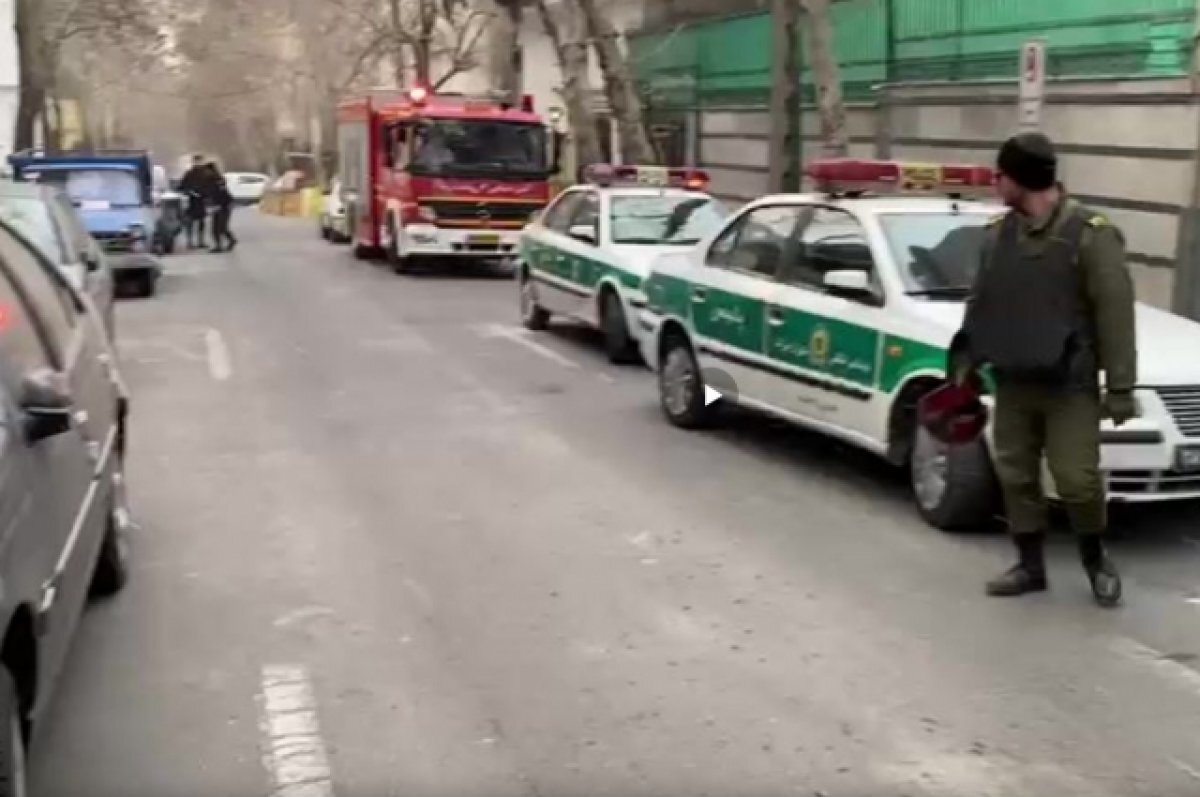    Напавшего на посольство Азербайджана в Иране приговорили к смертной казни