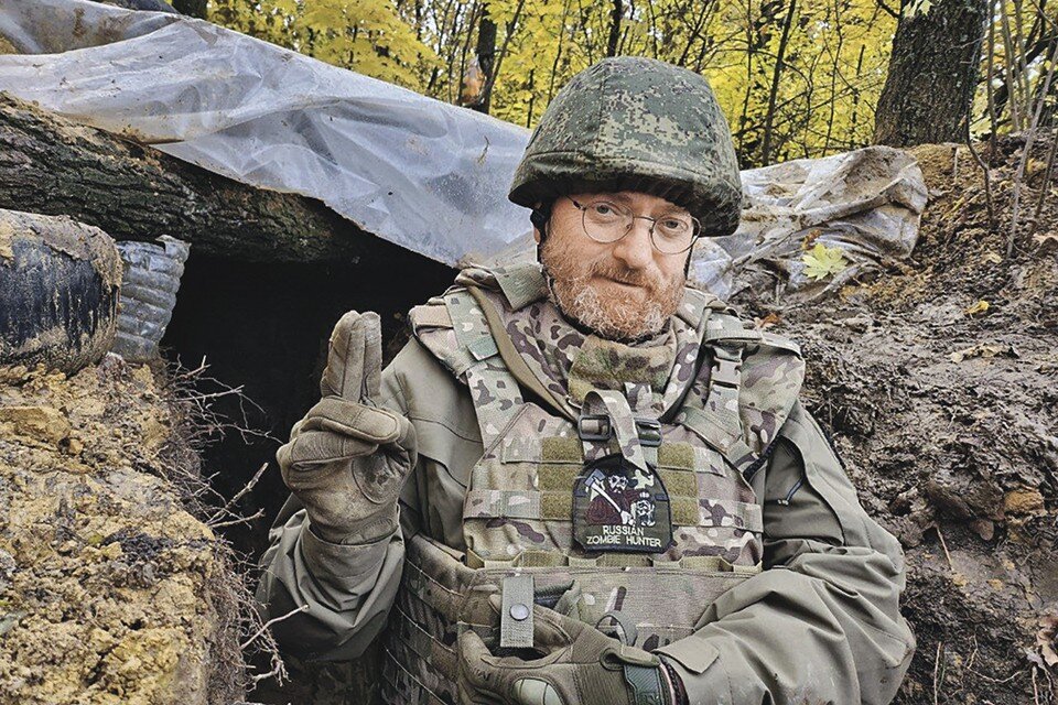    Это раньше Виталий Валентинович ездил в Донбасс «посмотреть». Теперь он штатная боевая единица Фото: .t.me/govoritmilonov