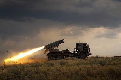    Реактивная система залпового огня (РСЗО) БМ-21 "Град" на огневой позиции на Херсонском направлении. ©Дмитрий Макеев РИА Новости