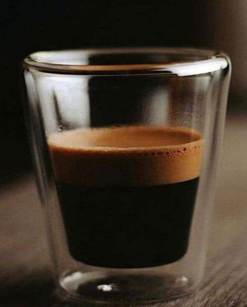 Порция ристретто или "una caffé" в Италии 