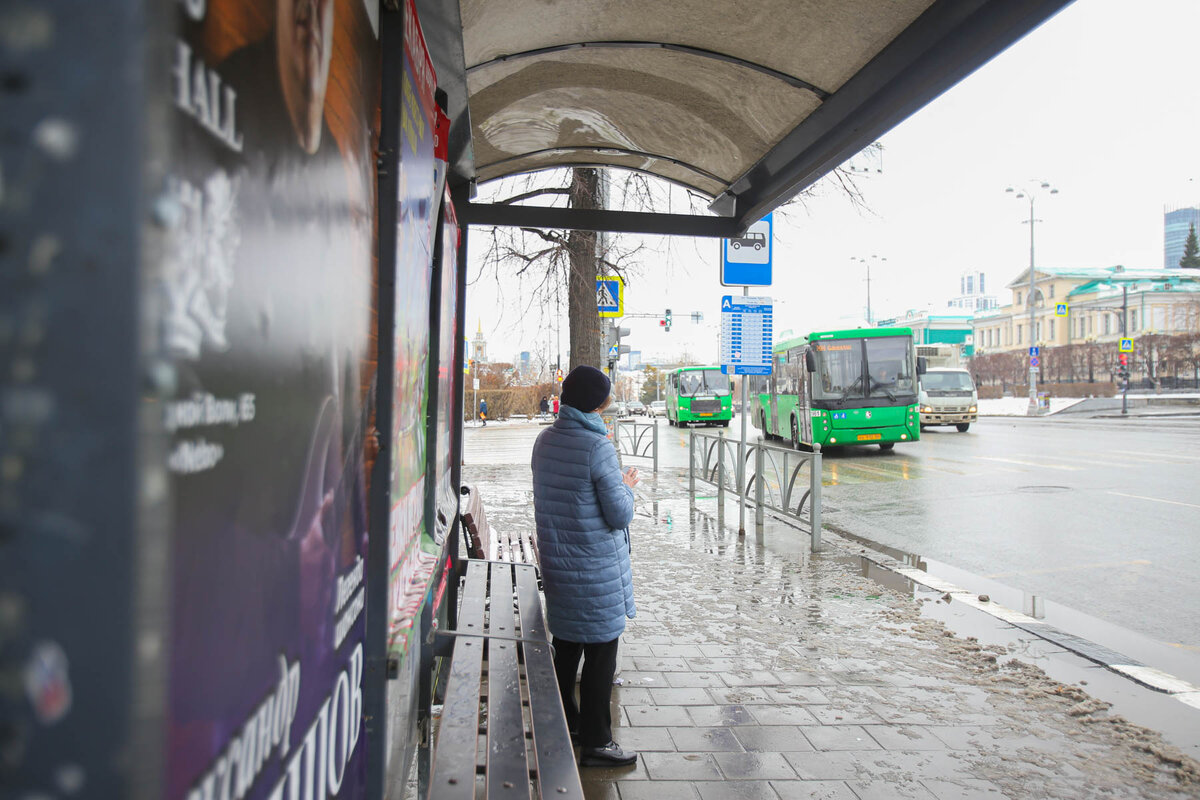 Теплые остановки в Якутске откроют раньше обычного из-за холодов | Что-то на  дальневосточном | Дзен