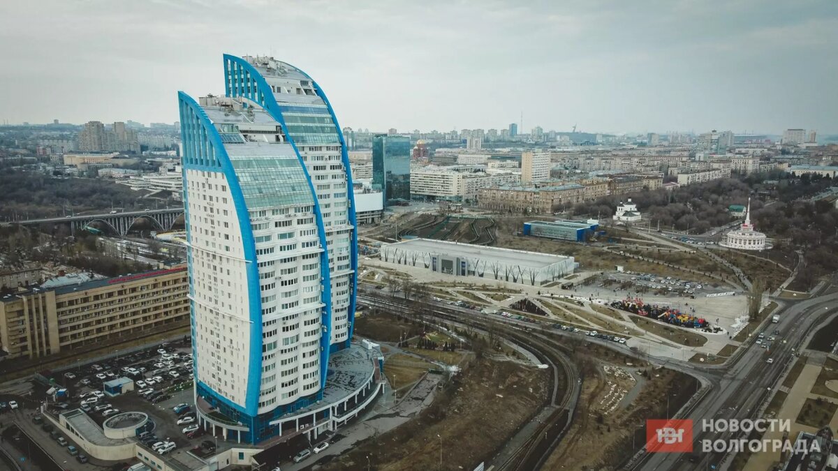     В Волгограде выставили на продажу квартиру по рекордной цене — за 41 миллион рублей, расположена недвижимость класса люкс в центре города, сообщает издание «НовостиВолгограда.ру».