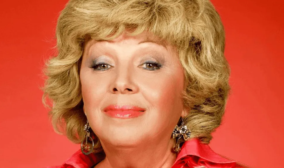 Как Лариса Рубальская похоронила мужа, мечты о материнстве и дружбу с Аллегровой