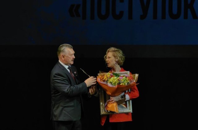    Кто получил первую премию имени Сергея Пускепалиса «Поступок»?