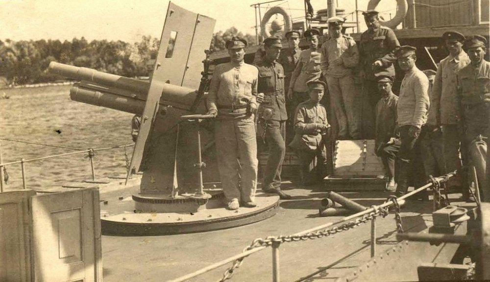 Моряки белой флотилии. Фото из открытых интернет источников