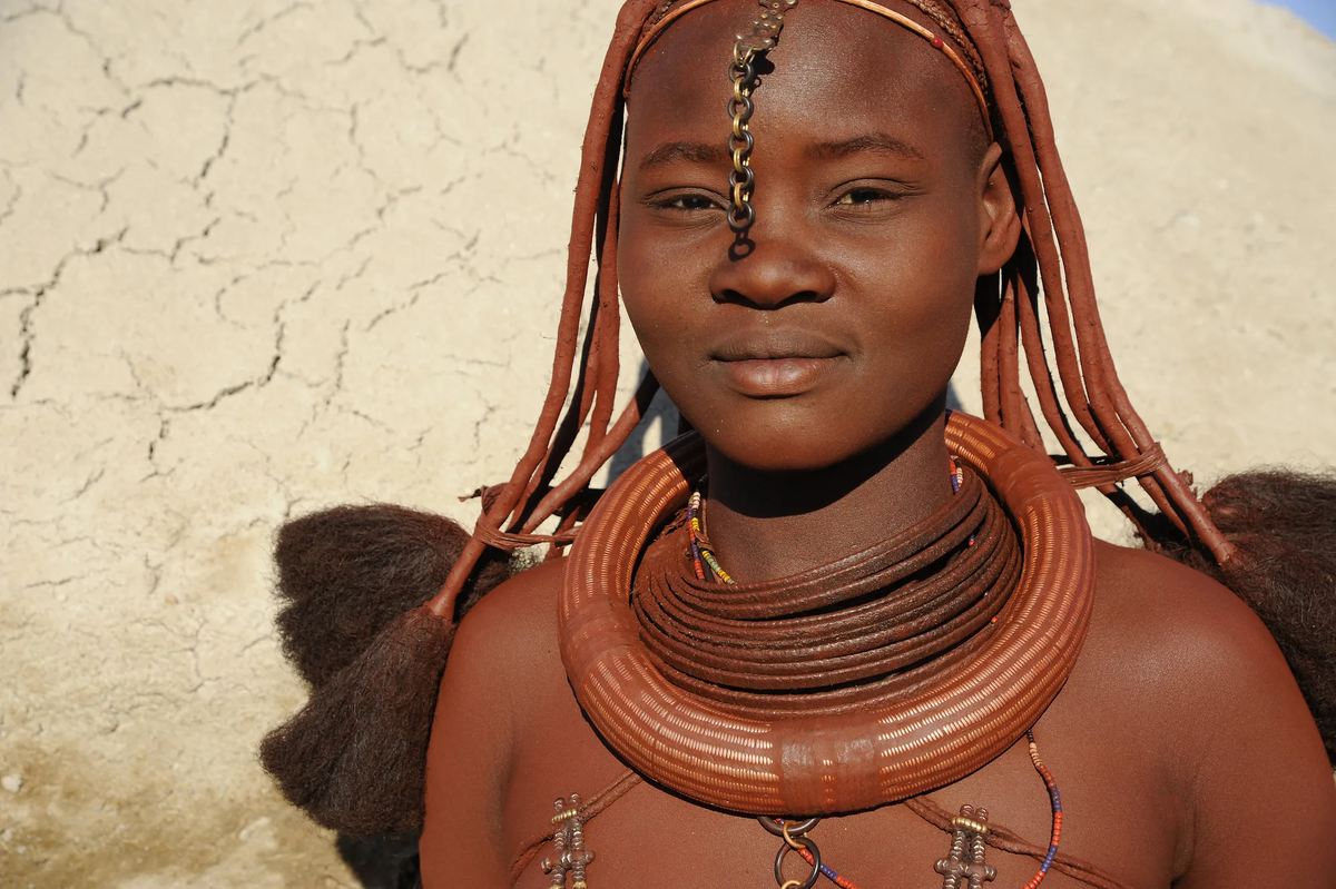 грудь женщин из племени фото 2