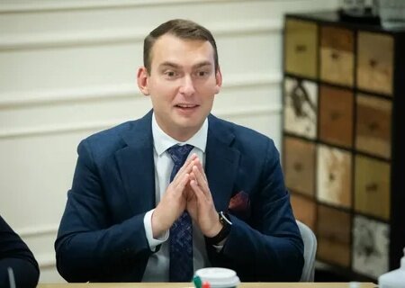    Зачем США посадили Киев на финансовую диету