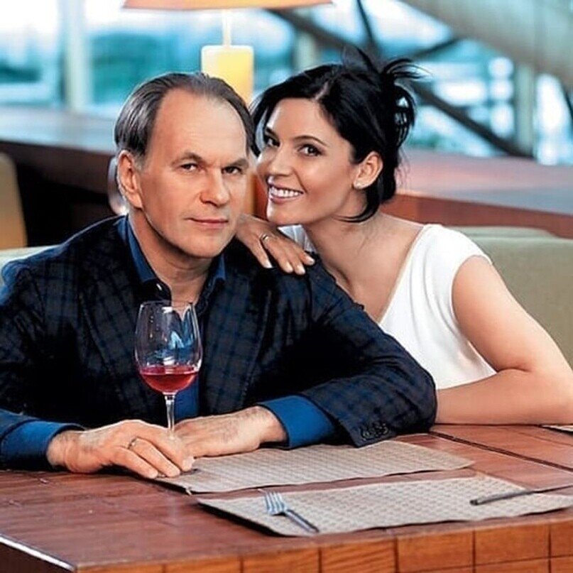 лидиz вележевf и алексеq гуськов. лидия вележева и алексей гуськов.