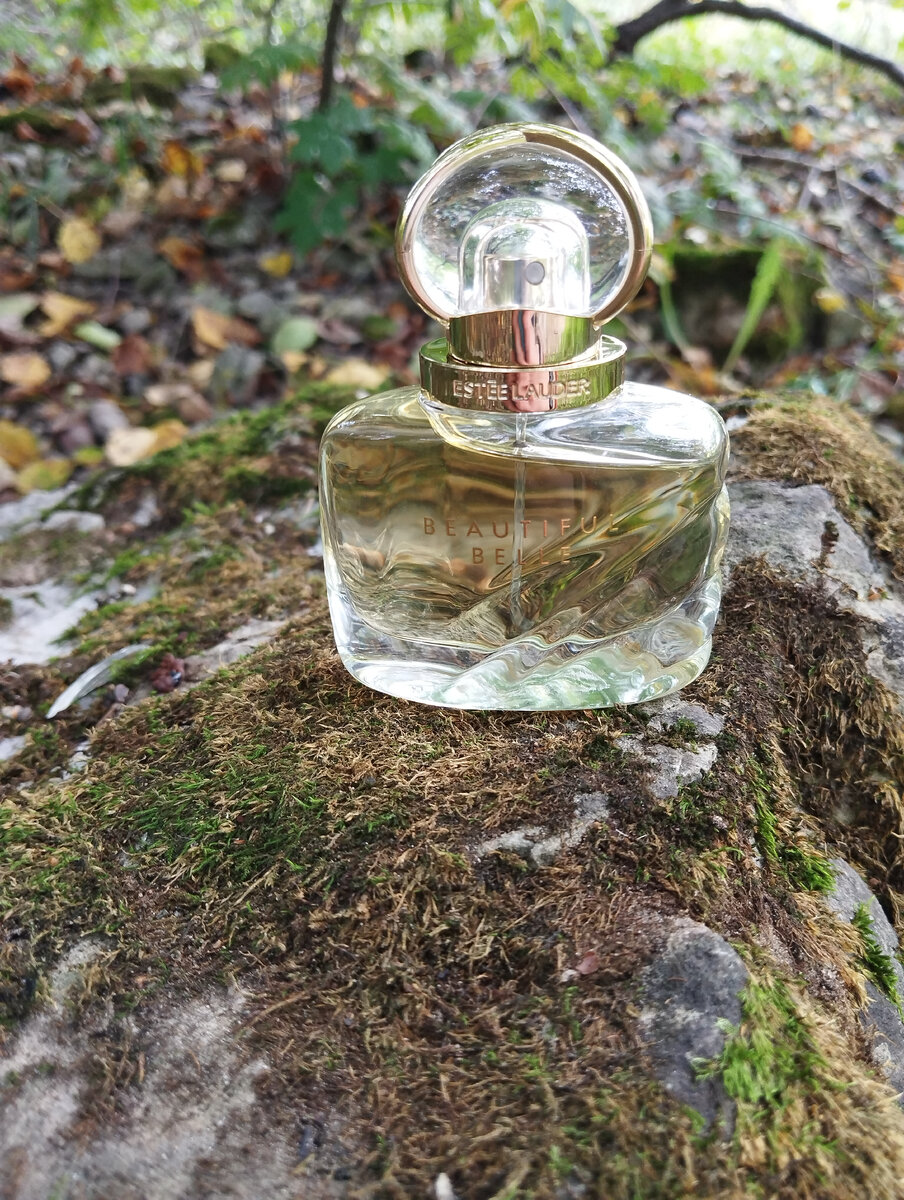 Парфюмерная вода Estee Lauder Beautiful Belle Eau De Parfum.