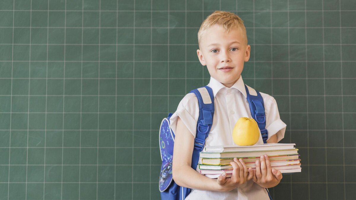    Злосчастная ручка туалета порвала щеку школьнику: ее прикрутили позже© Freepik | Freepik