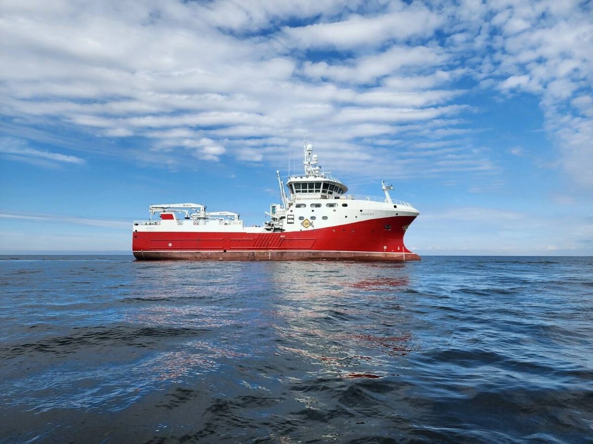 Краболовное судно "Вайгач" от корабелов "Красного Сормово" (входит в ОСК)