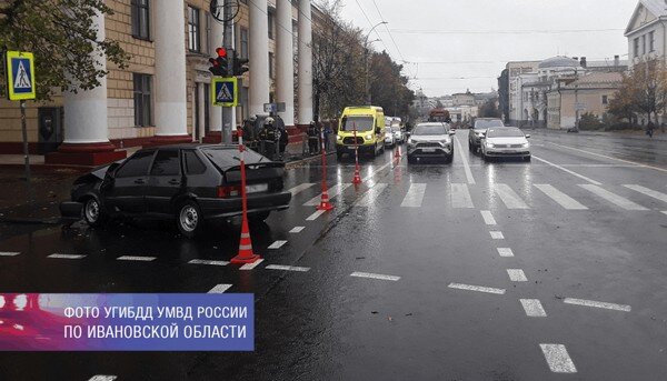     В Иванове в ДТП у медакадемии пострадали три человека
