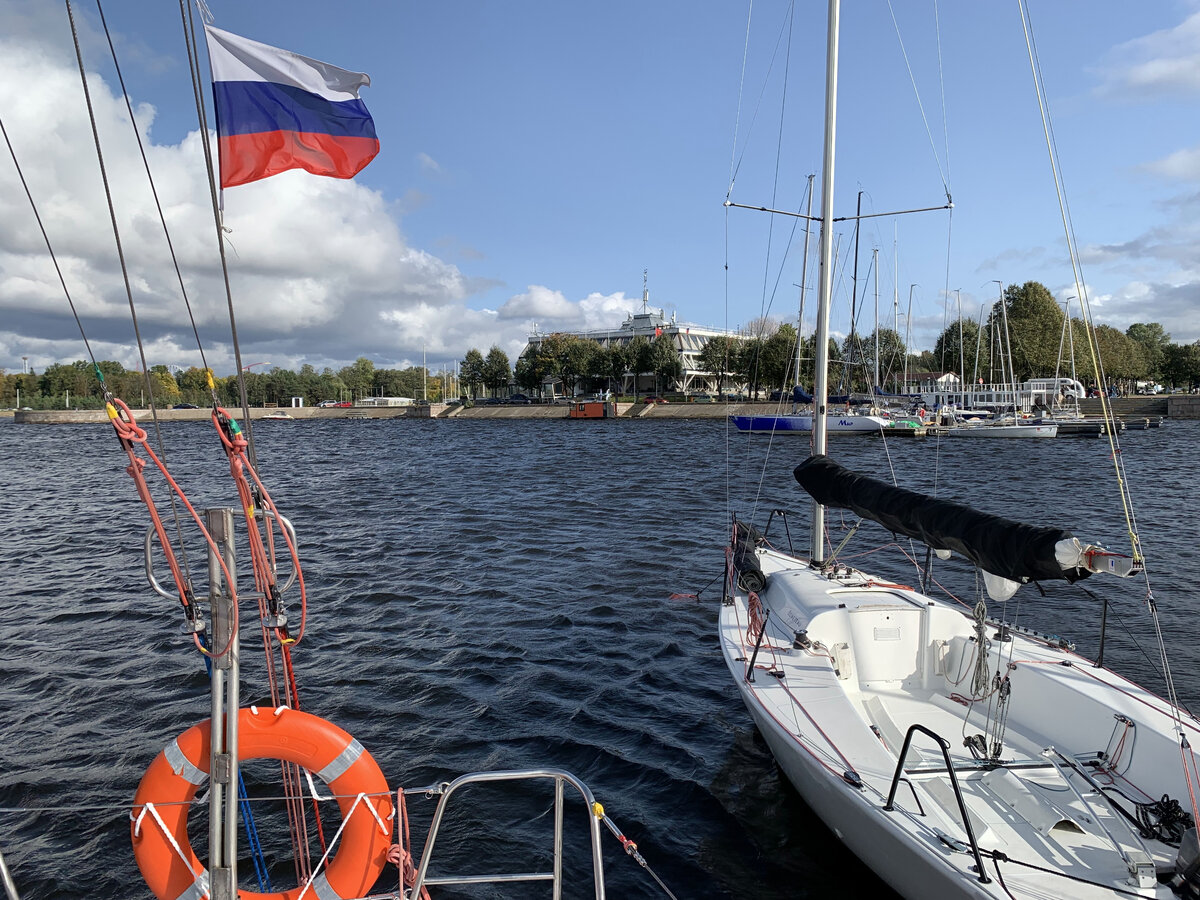 Побывали на закрытии навигации в Санкт-Петербургском речном яхт клубе.  Рассказываю, как ходят на яхтах в Петербурге | А что в Петербурге | Дзен