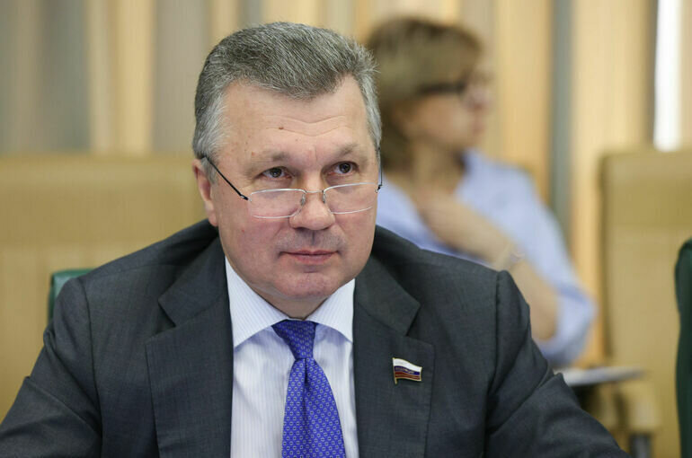   пресс-служба Совета Федерации