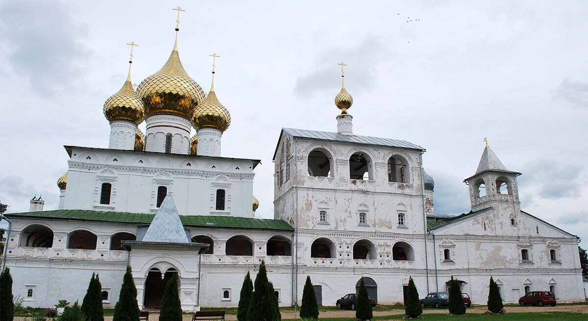 Воскресенский монастырь фото