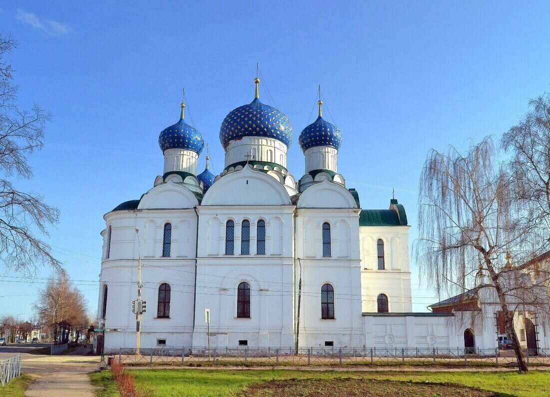 Углич церкви фото