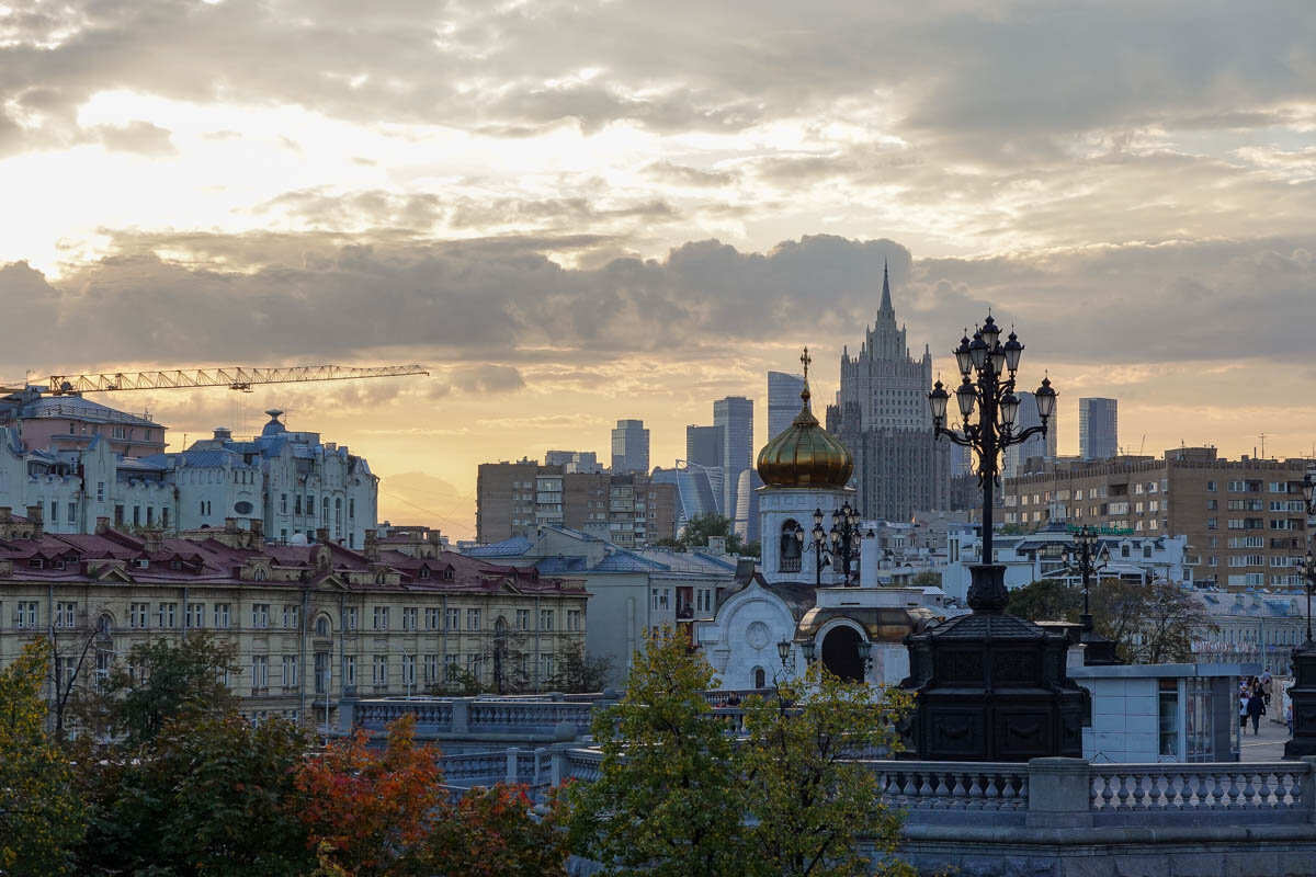 В чем армянский Ереван превосходит Москву, столицу России | Самый главный  путешественник | Дзен