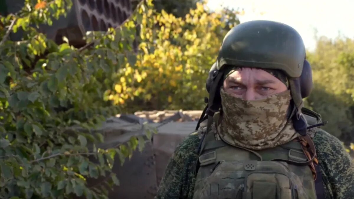 Военнослужащие продолжают выполнять поставленные задачи. Фото: кадр из видео Минобороны РФ