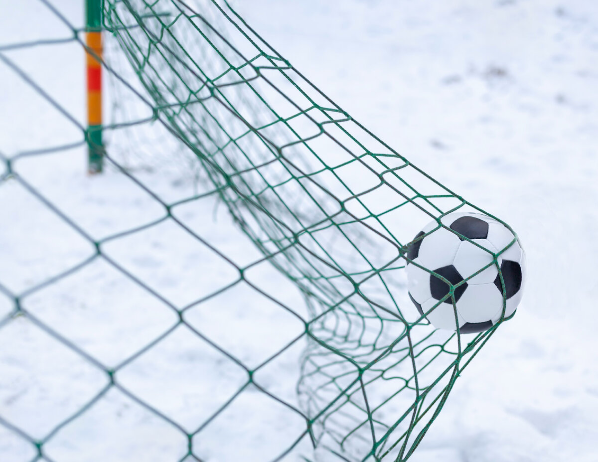 Футболистам важно правильно питаться