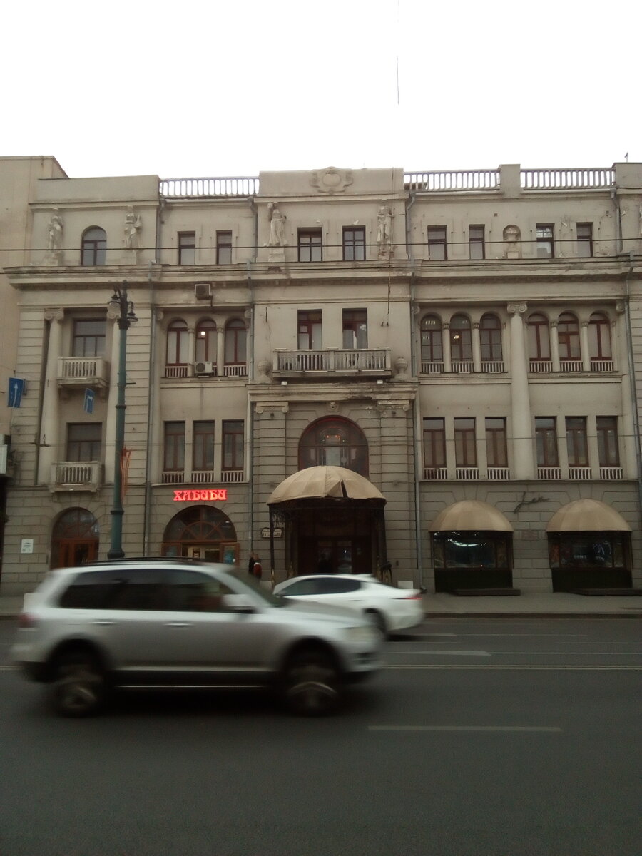 Иногда Воронеж выглядит так, как будто где-нибудь неподалёку идут съёмки очередной части «Underworld». Фото автора публикации 