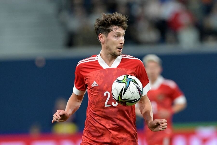    Игрок сборной России Далер Кузяев ©РИА Новости/Алексей Даничев