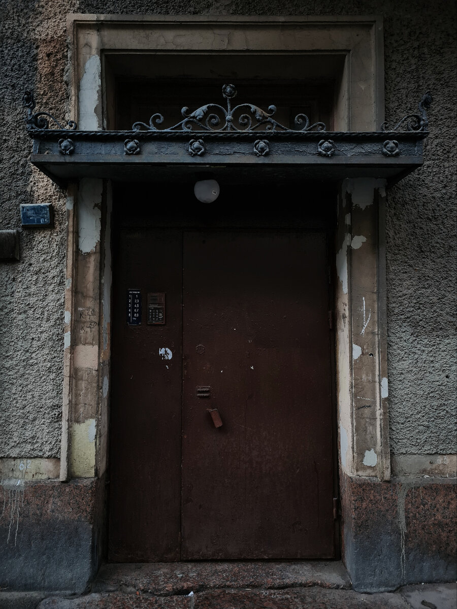 Фото: Парадная гостья