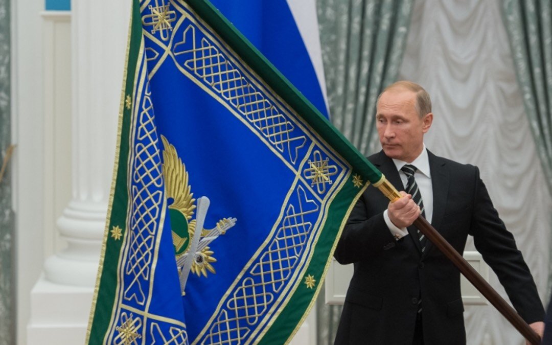 В.В. Путин попросил судебных приставов отнестись к пенсионерам с заботой