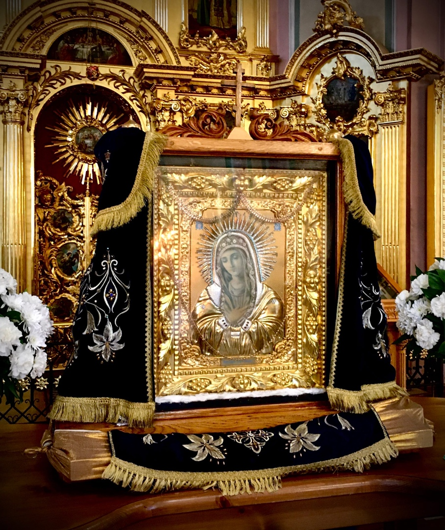 Локотская икона божией матери. Где находится икона умиления. Икона пресвятой богородицы невеста неневестная. Чудотворная икона божией матери умиление серафимо-дивеевская. Икона умиление пресвятой богородицы.