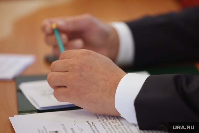    Зарплаты госслужащих вырастут на 5,5%