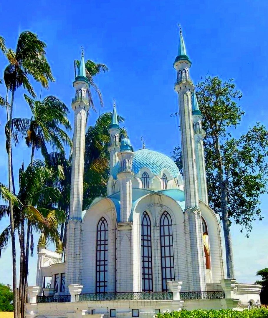 Фото с интернета (Малайзия, копия казанской мечети Кул-Шариф)