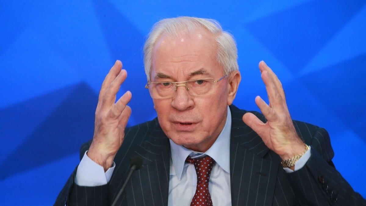    Экс-премьер Украины Азаров: население страны сократилось до 23 млн человек
