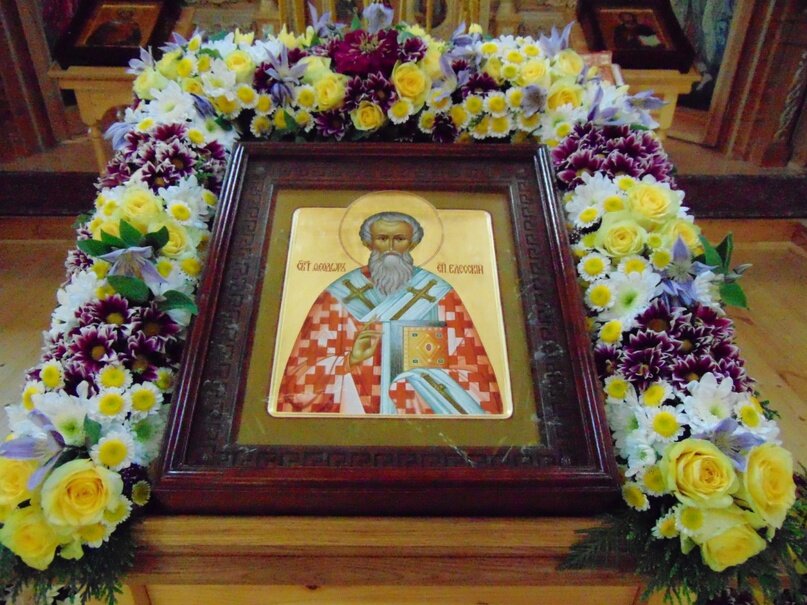 Как свидетельствуют дошедшие до нашего времени рукописи, на Руси в XVI-XVII веках Житие святителя Феодора Едесского было излюбленным чтением в семьях. Источник: https://vk.com/wall-175068992_6073?lang=en