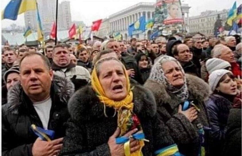 Ни один из трех этих людей так и не побывал в Европе