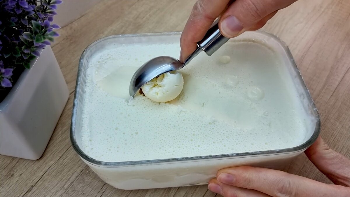Простые и легкие рецепты домашнего мороженого. Готовлю часто и не только летом. Эти два рецепта отличаются от обычного сливочного мороженого своим непривычным составом.-4