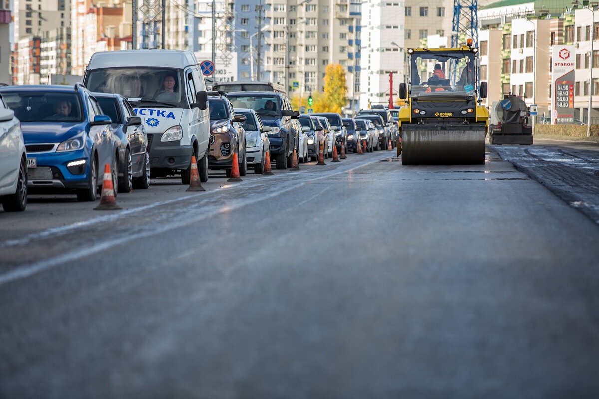    В Сургуте ликвидировали колейность на дорогах